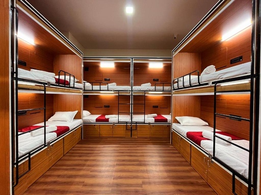 6 Bed Dorm 